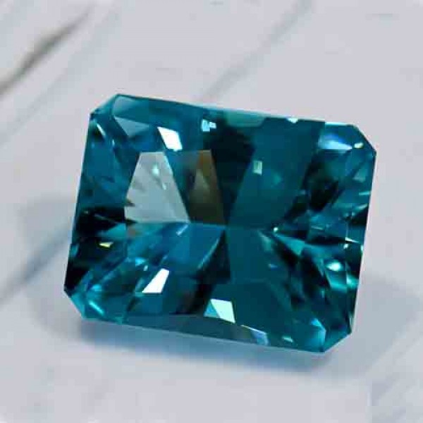 Aquamqrine  emerald shape