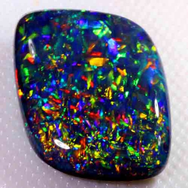 Opal cushion shape
